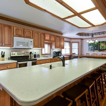 5 Bedroom Vacation Home Next To Silver Dollar City 브랜슨 외부 사진